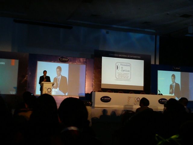 NUESTRO ANUNCIO EN PLENO CONGRESO